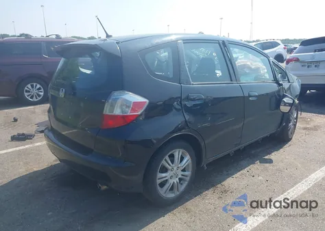 2010 Honda Fit Sport z USA, uszkodzony, nr VIN JHMGE8H63AS024482